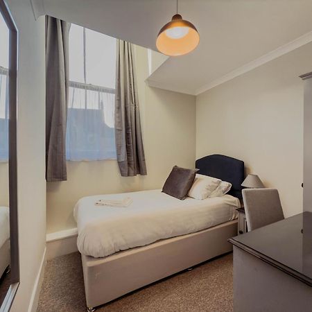 Newport Quay B&B 외부 사진