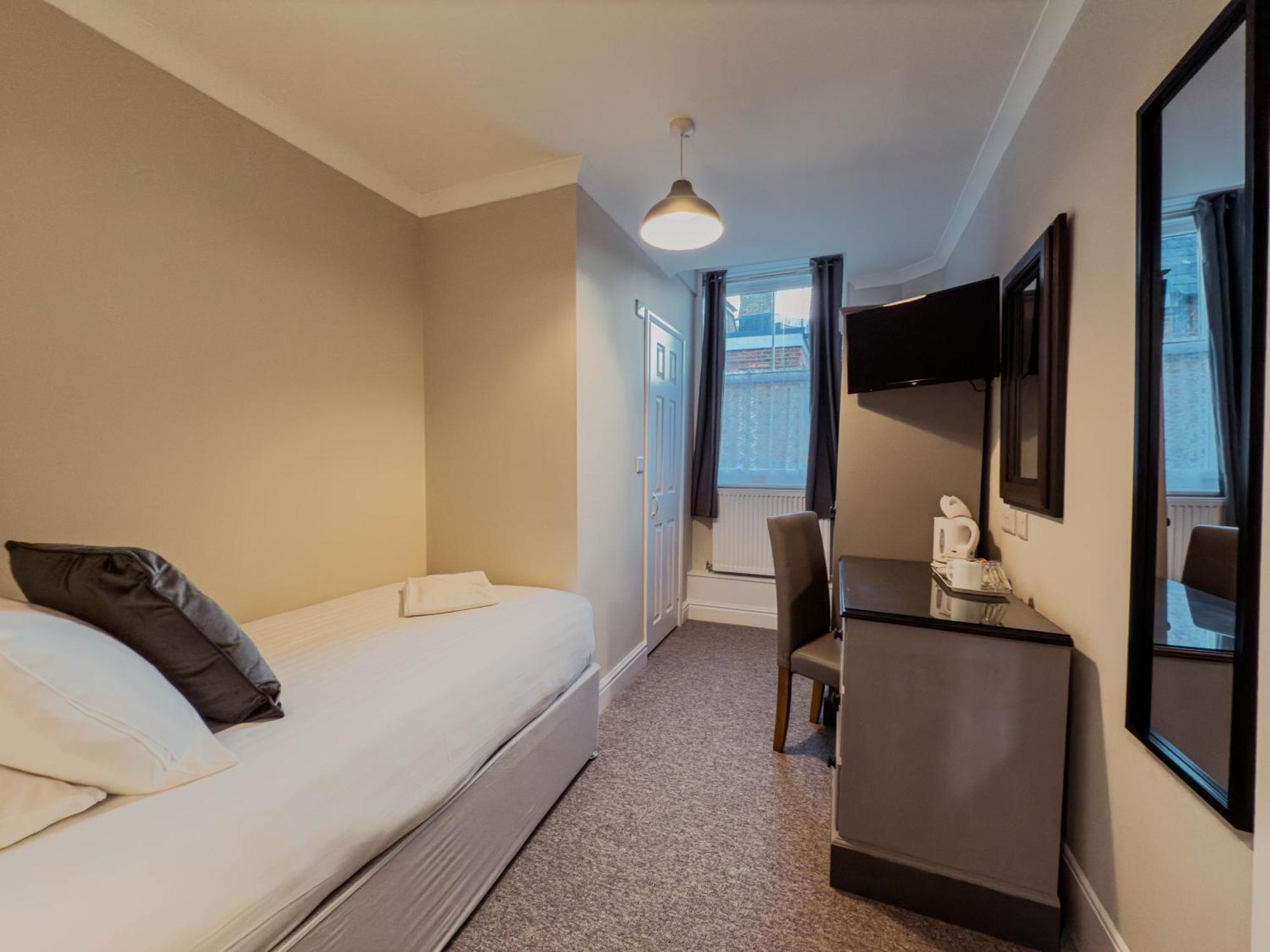 Newport Quay B&B 외부 사진