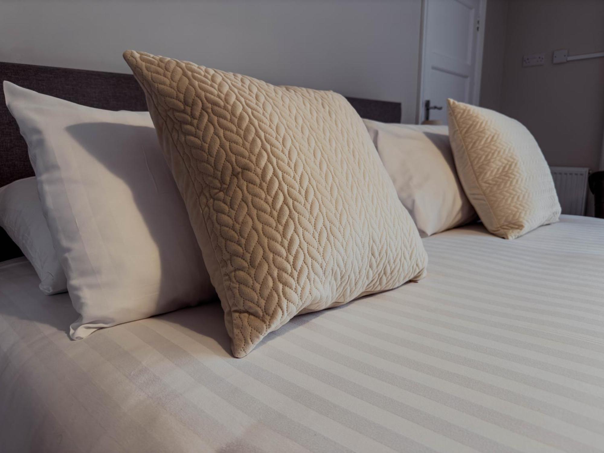 Newport Quay B&B 외부 사진