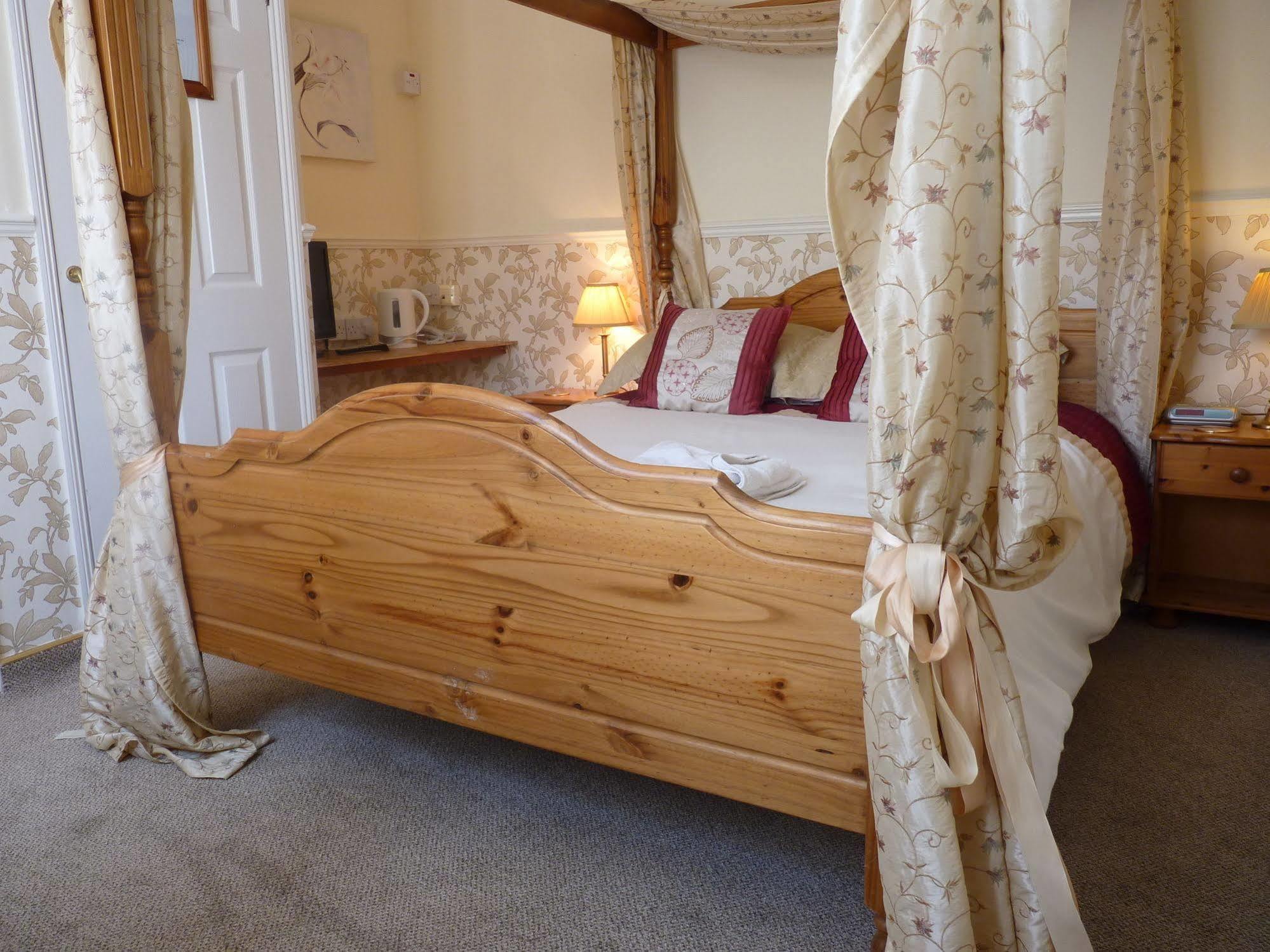 Newport Quay B&B 외부 사진