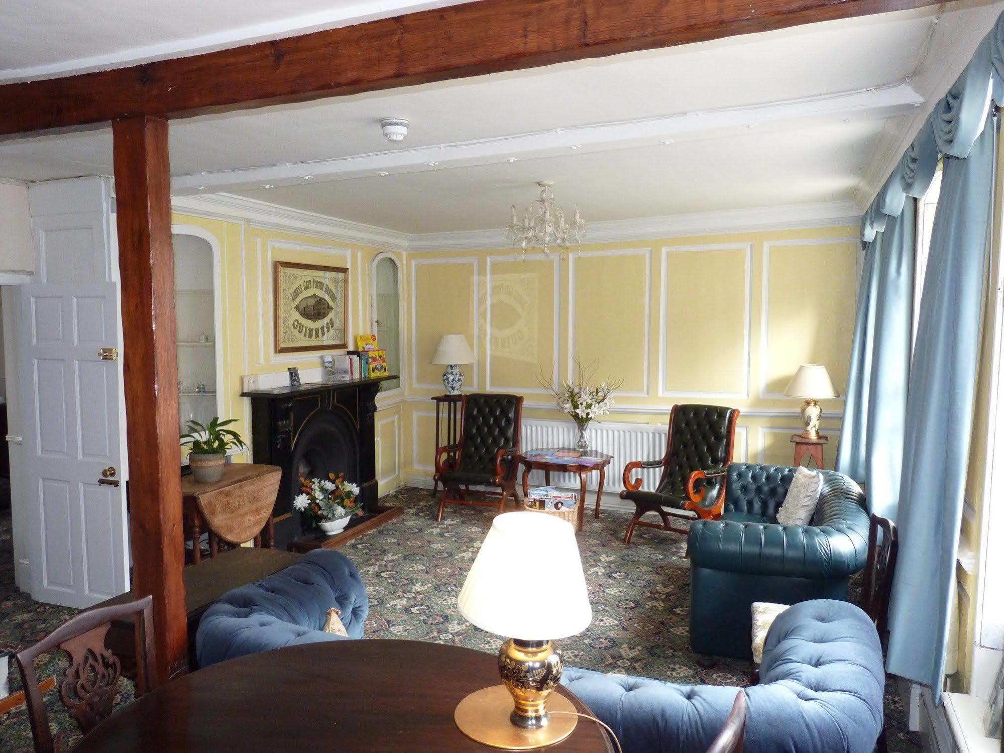 Newport Quay B&B 외부 사진