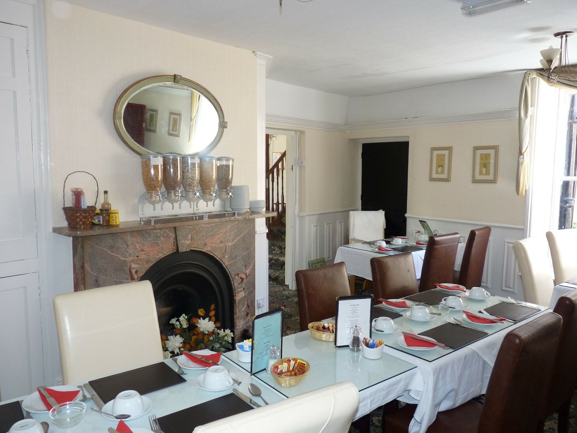 Newport Quay B&B 외부 사진
