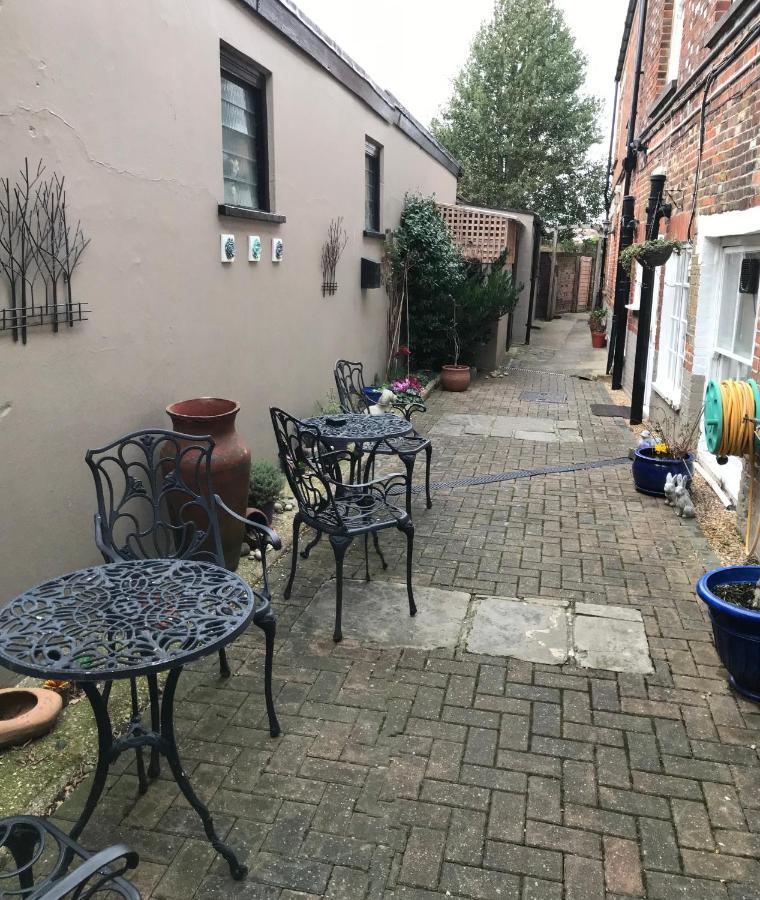 Newport Quay B&B 외부 사진